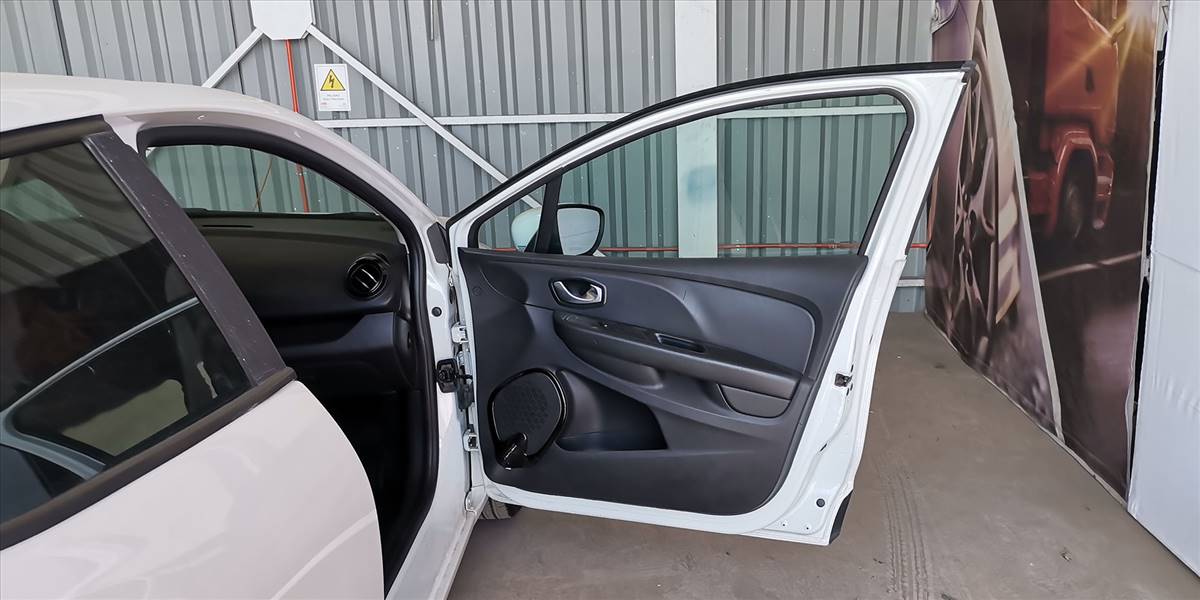 RENAULT CLIO IV HB 1.2 - Imagen 139