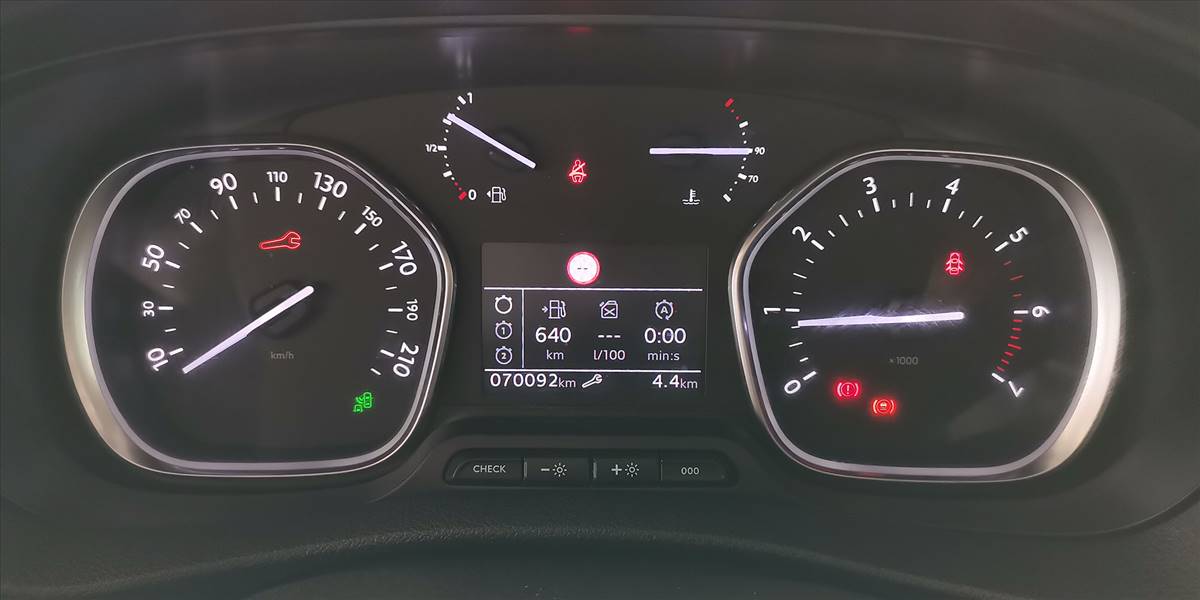 PEUGEOT EXPERT BLUE HDI 145 2.0 - Imagen 23