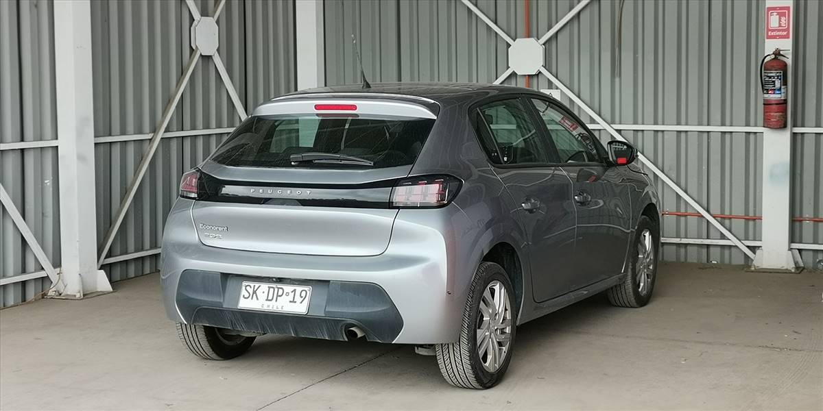 PEUGEOT 208 PURETECH 75 MT 1.2 - Imagen 3