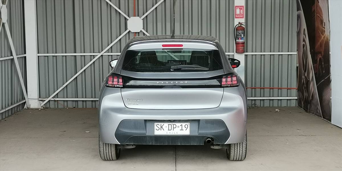 PEUGEOT 208 PURETECH 75 MT 1.2 - Imagen 12