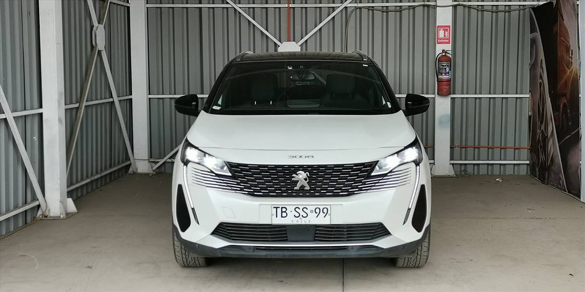 PEUGEOT 3008 BLUE HDI 130 EAT8 1.5 AUT - Imagen 9