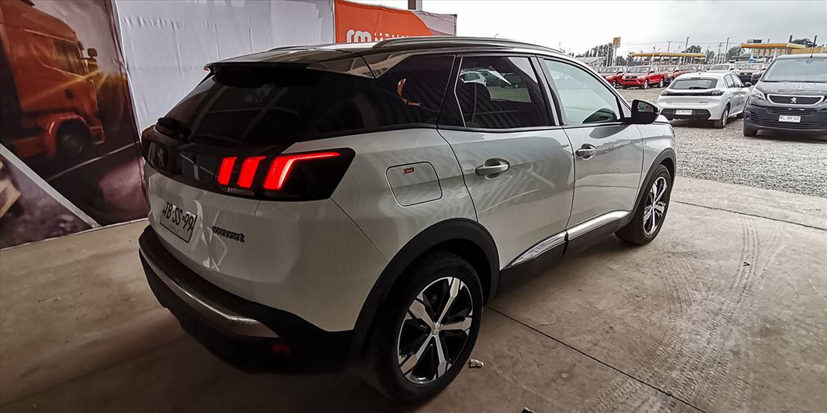 PEUGEOT 3008 BLUE HDI 130 EAT8 1.5 AUT - Imagen 11
