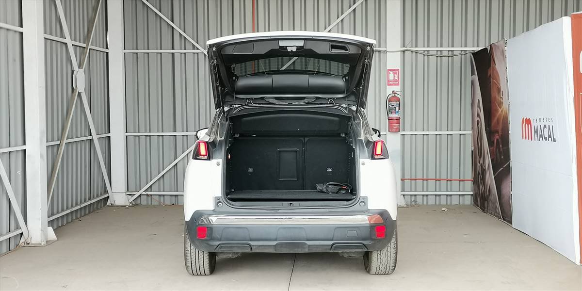 PEUGEOT 3008 BLUE HDI 130 EAT8 1.5 AUT - Imagen 13