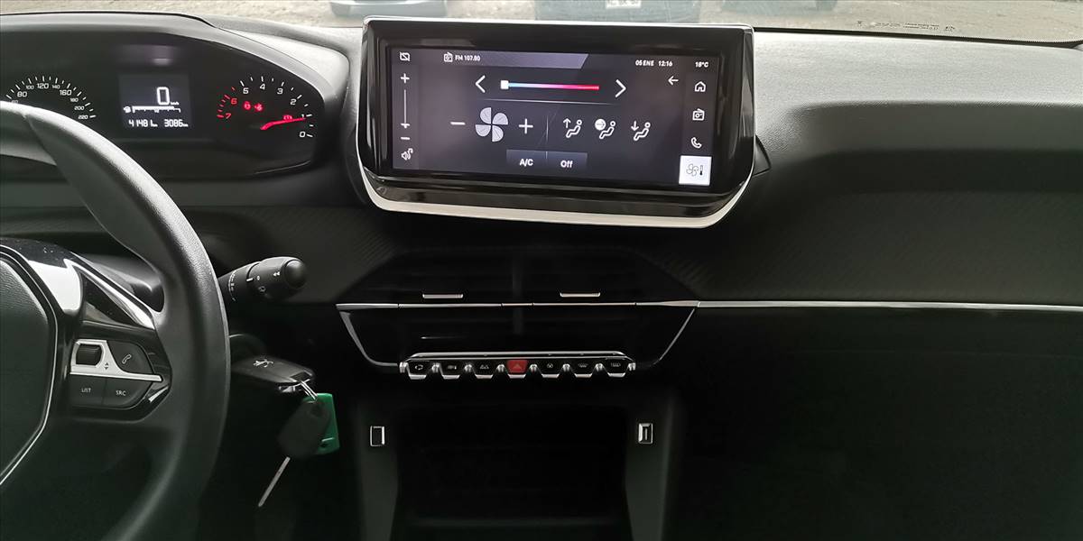 PEUGEOT 208 STYLE PURETECH 75 1.2 - Imagen 26