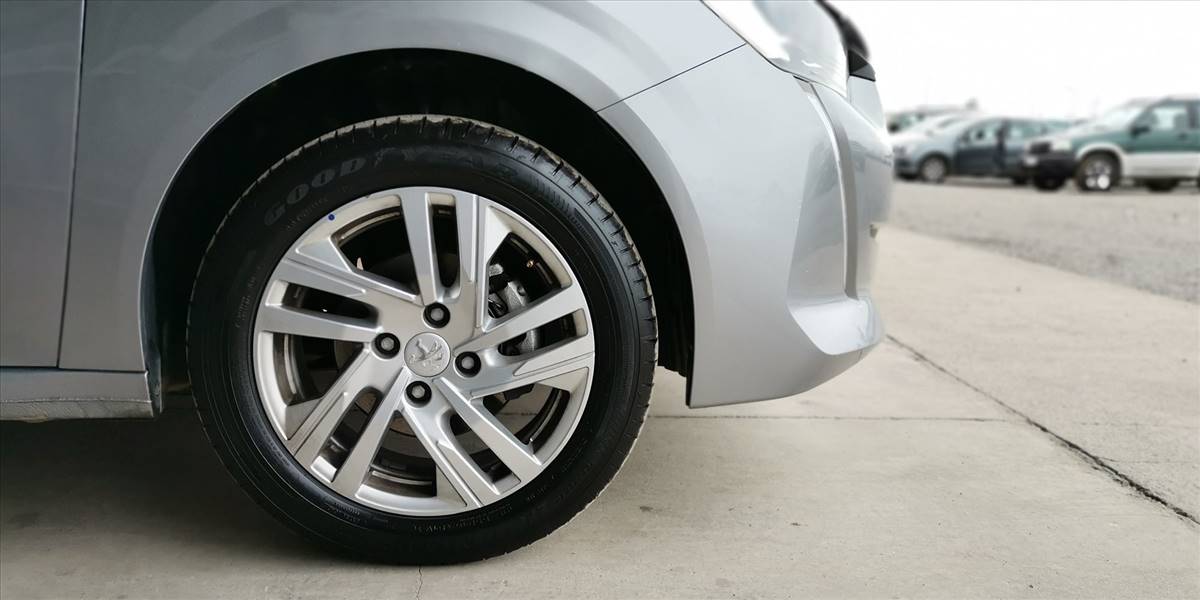 PEUGEOT 208 STYLE PURETECH 75 1.2 - Imagen 48