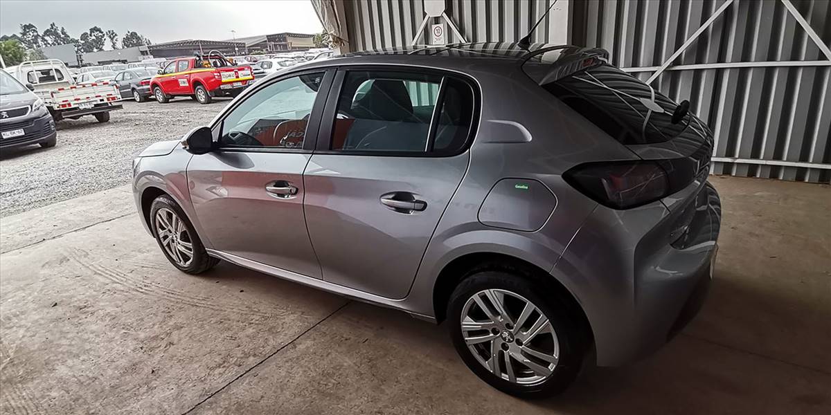 PEUGEOT 208 PURETECH 75 MT 1.2 - Imagen 10