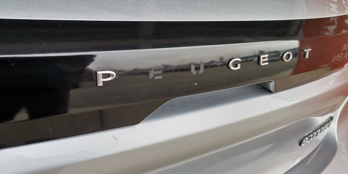 PEUGEOT 208 PURETECH 75 MT 1.2 - Imagen 39