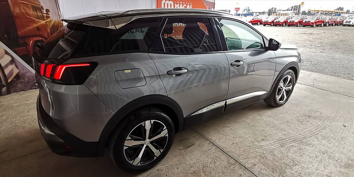 PEUGEOT 3008 BLUE HDI 130 EAT8 1.5 AUT - Imagen 11