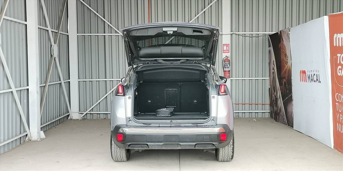 PEUGEOT 3008 BLUE HDI 130 EAT8 1.5 AUT - Imagen 13