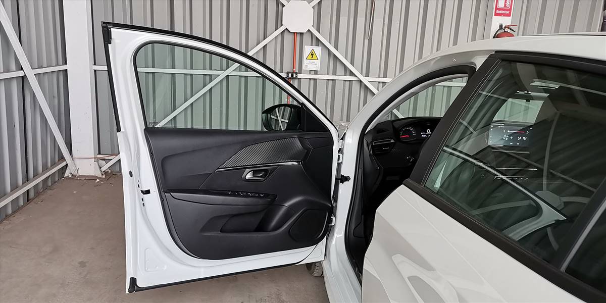 PEUGEOT 208 STYLE PURETECH 75 1.2 - Imagen 28