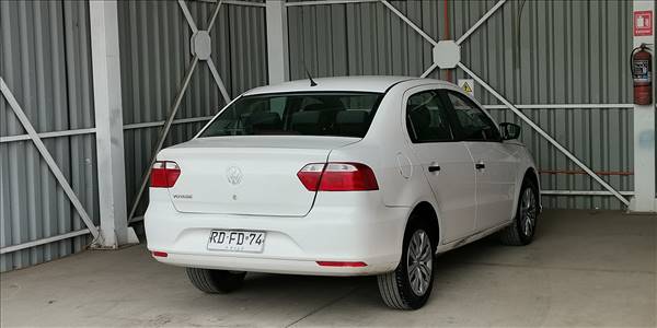 VOLKSWAGEN VOYAGE TRENDLINE 1.6 - Imagen 4