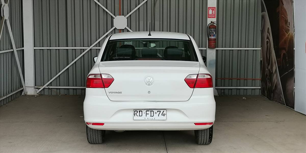 VOLKSWAGEN VOYAGE TRENDLINE 1.6 - Imagen 12