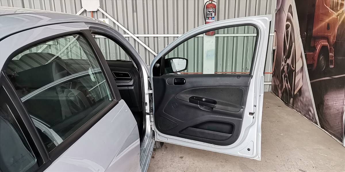 VOLKSWAGEN VOYAGE 1.6 - Imagen 31