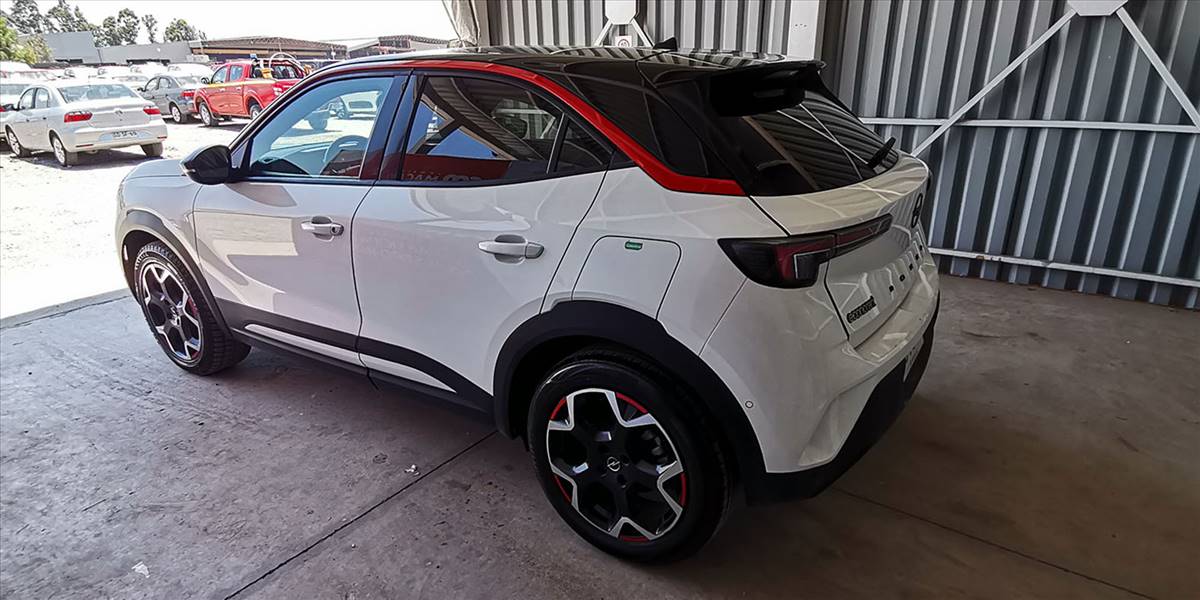 OPEL MOKKA 1.2T AUT - Imagen 10