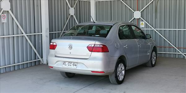 VOLKSWAGEN VOYAGE 1.6 AUT - Imagen 2