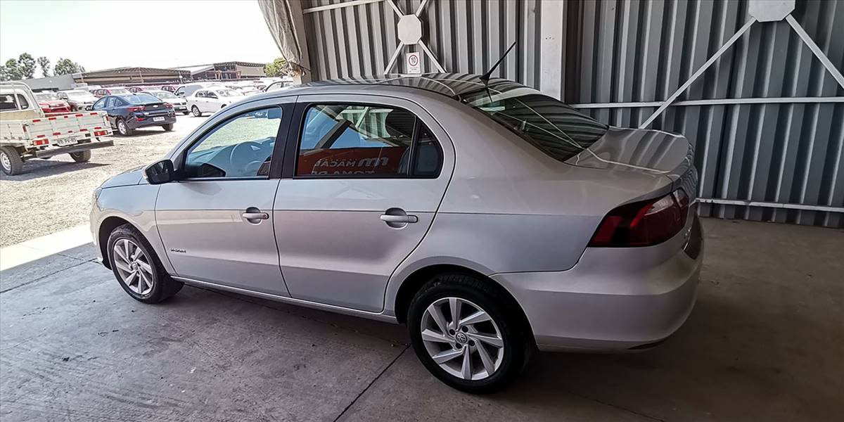 VOLKSWAGEN VOYAGE 1.6 AUT - Imagen 10