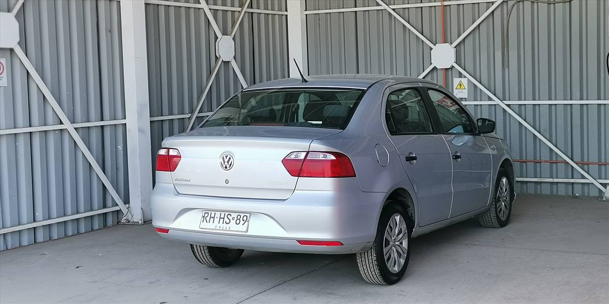 VOLKSWAGEN VOYAGE 1.6 - Imagen 6