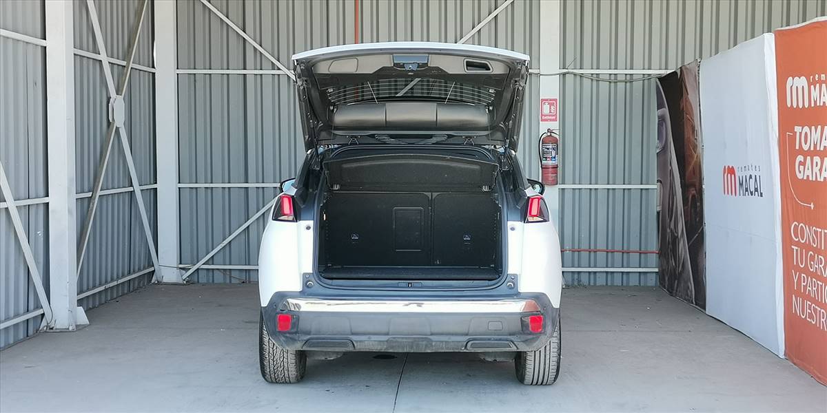 PEUGEOT 3008 BLUE HDI 130 EAT8 1.5 AUT - Imagen 13