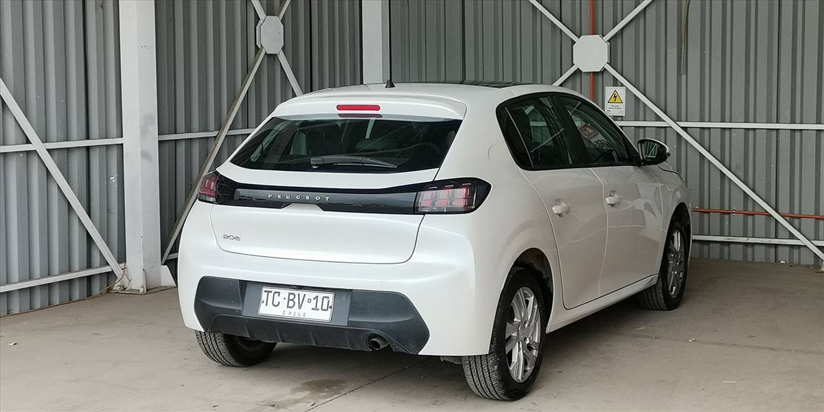 PEUGEOT 208 STYLE PURETECH 75 1.2 - Imagen 6