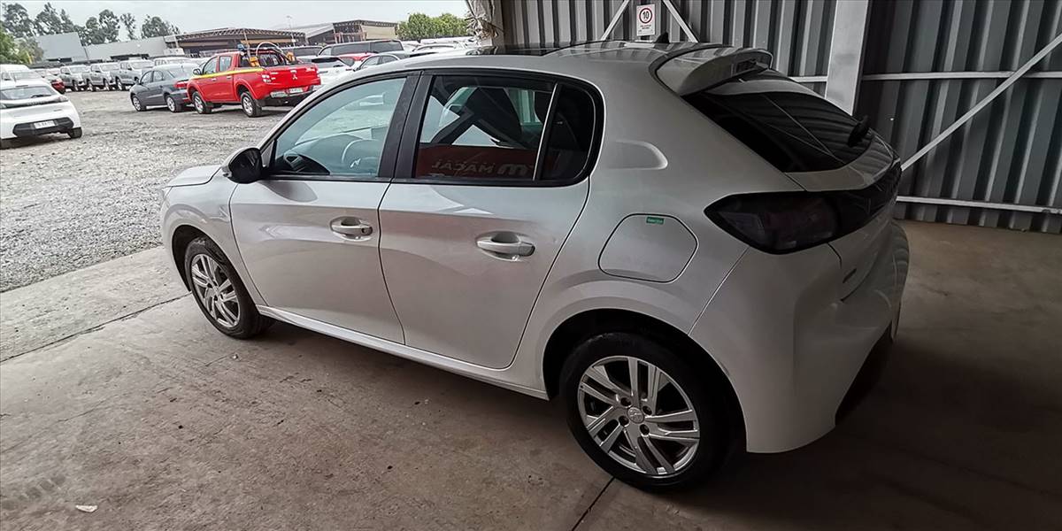 PEUGEOT 208 STYLE PURETECH 75 1.2 - Imagen 13