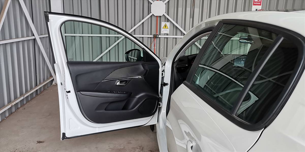 PEUGEOT 208 STYLE PURETECH 75 1.2 - Imagen 31