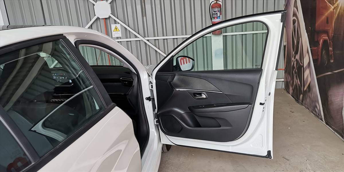 PEUGEOT 208 STYLE PURETECH 75 1.2 - Imagen 32