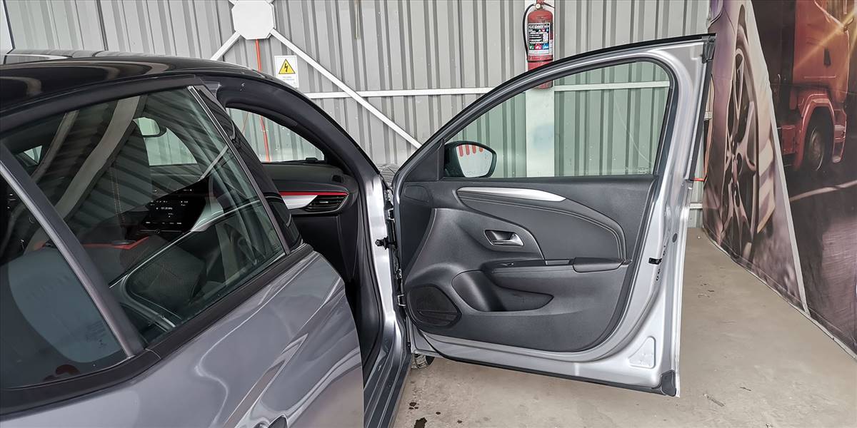 OPEL CORSA 100 1.2 AUT - Imagen 29