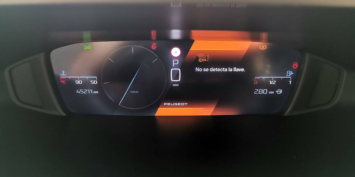 PEUGEOT 308 BLUEHDI 1.5 AUT - Imagen 24