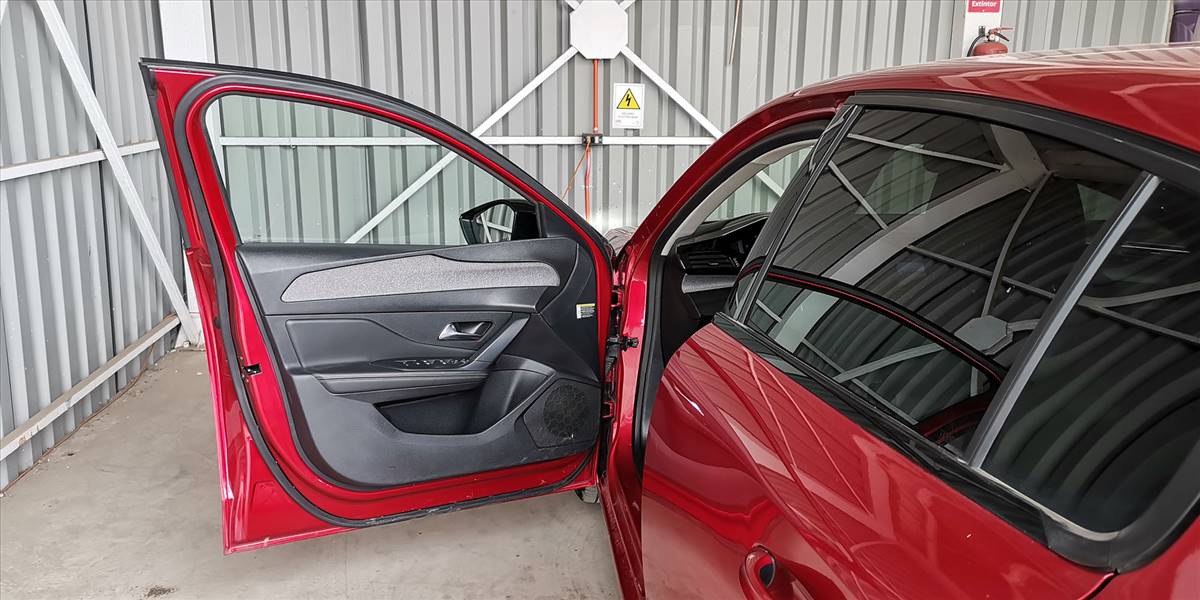 PEUGEOT 308 BLUEHDI 1.5 AUT - Imagen 27