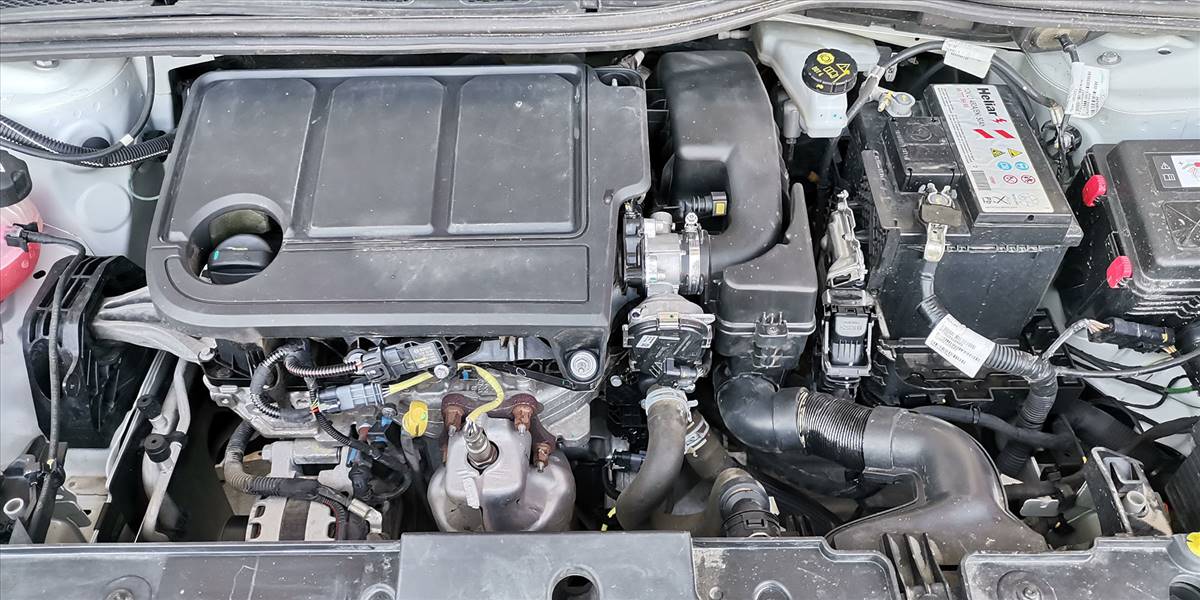 PEUGEOT 208 STYLE PURETECH 75 1.2 - Imagen 19