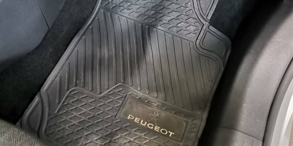 PEUGEOT 208 STYLE PURETECH 75 1.2 - Imagen 34
