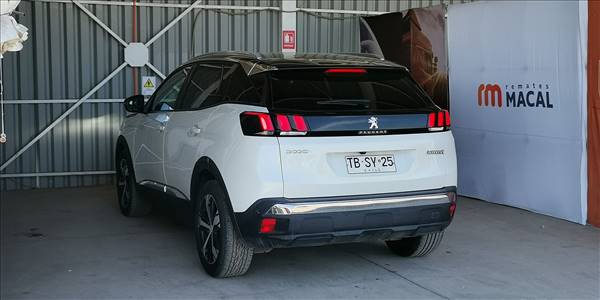 PEUGEOT 3008 BLUE HDI 130 EAT8 1.5 AUT - Imagen 8
