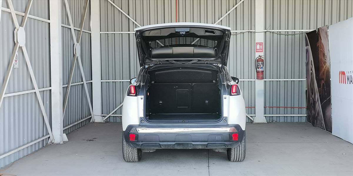 PEUGEOT 3008 BLUE HDI 130 EAT8 1.5 AUT - Imagen 13