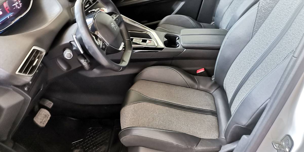 PEUGEOT 3008 BLUE HDI 130 EAT8 1.5 AUT - Imagen 25
