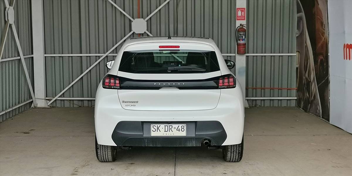 PEUGEOT 208 PURETECH 75 MT 1.2 - Imagen 4