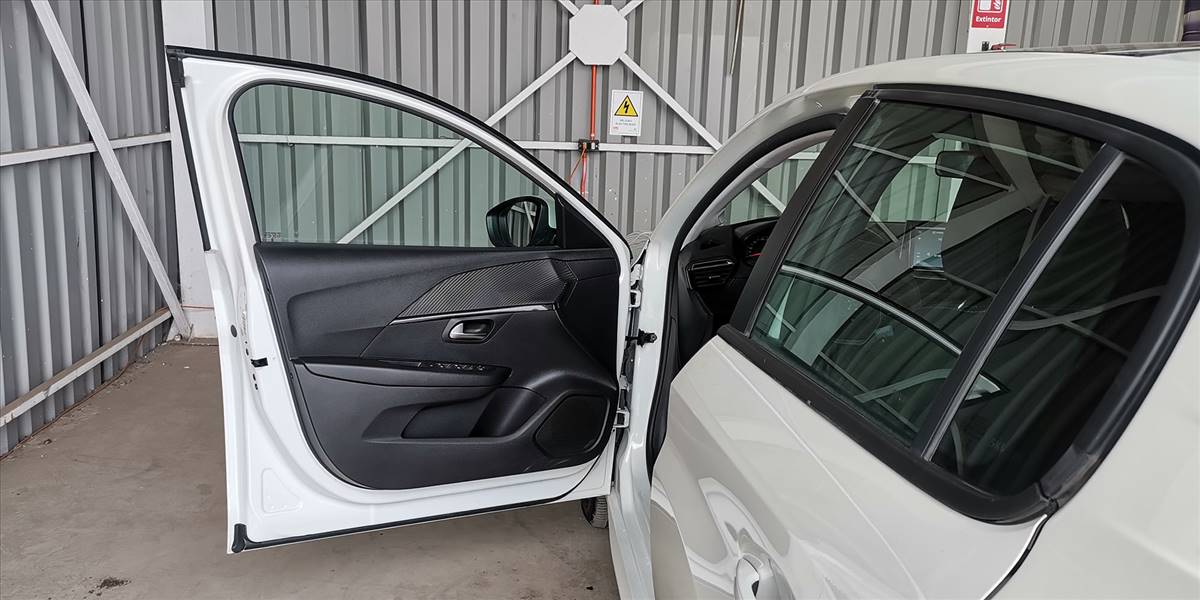 PEUGEOT 208 PURETECH 75 MT 1.2 - Imagen 20
