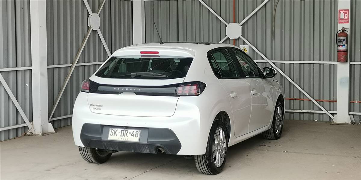 PEUGEOT 208 PURETECH 75 MT 1.2 - Imagen 41