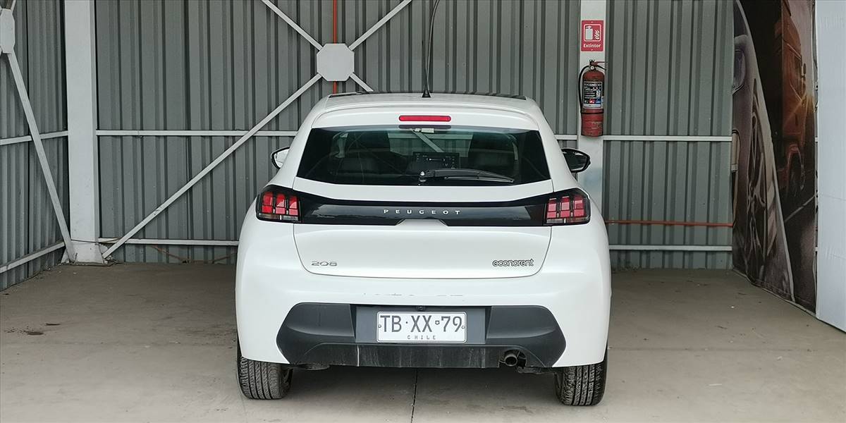 PEUGEOT 208 STYLE PURETECH 75 1.2 - Imagen 15