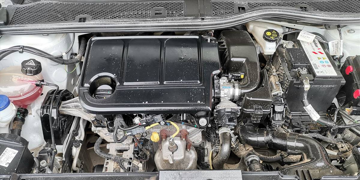 PEUGEOT 208 STYLE PURETECH 75 1.2 - Imagen 19