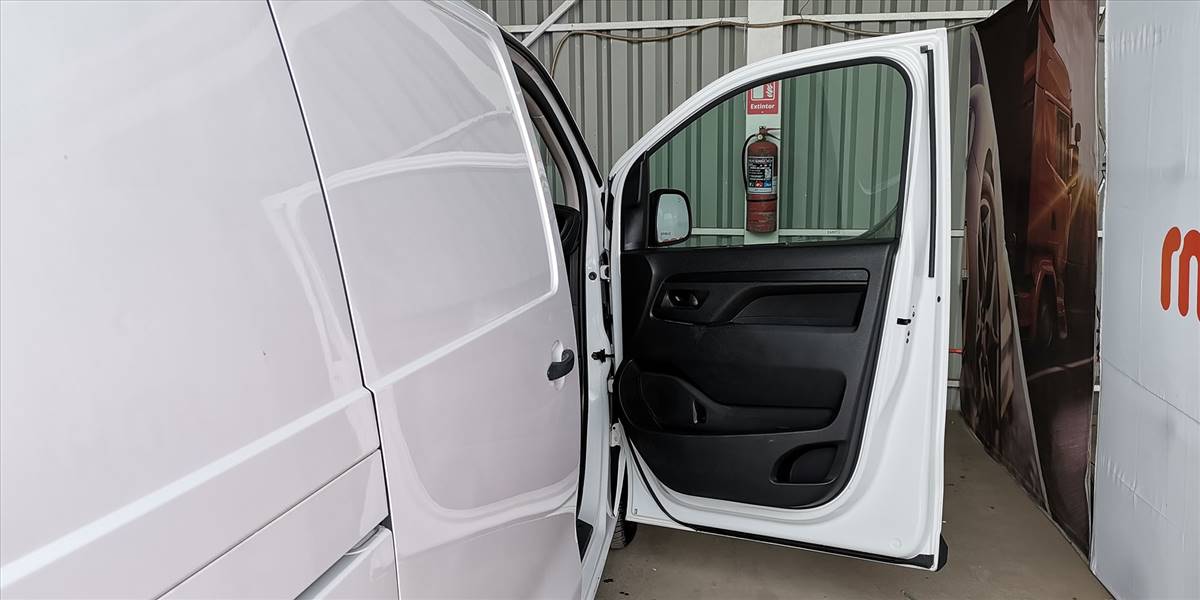 PEUGEOT EXPERT BLUE HDI 145 2.0 - Imagen 23