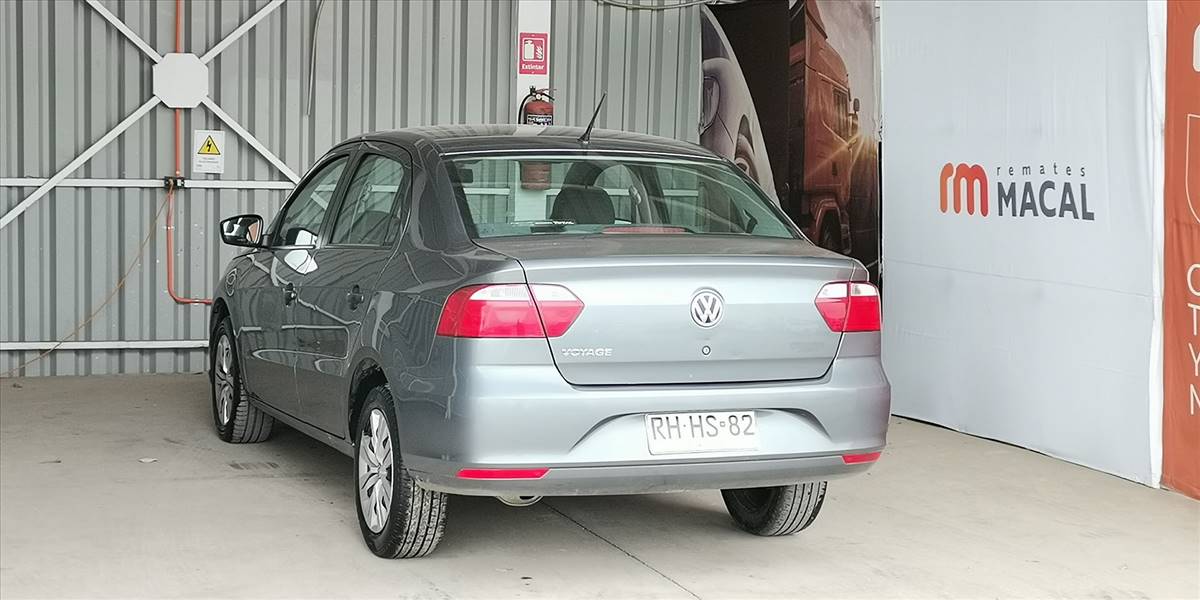 VOLKSWAGEN VOYAGE 1.6 - Imagen 8