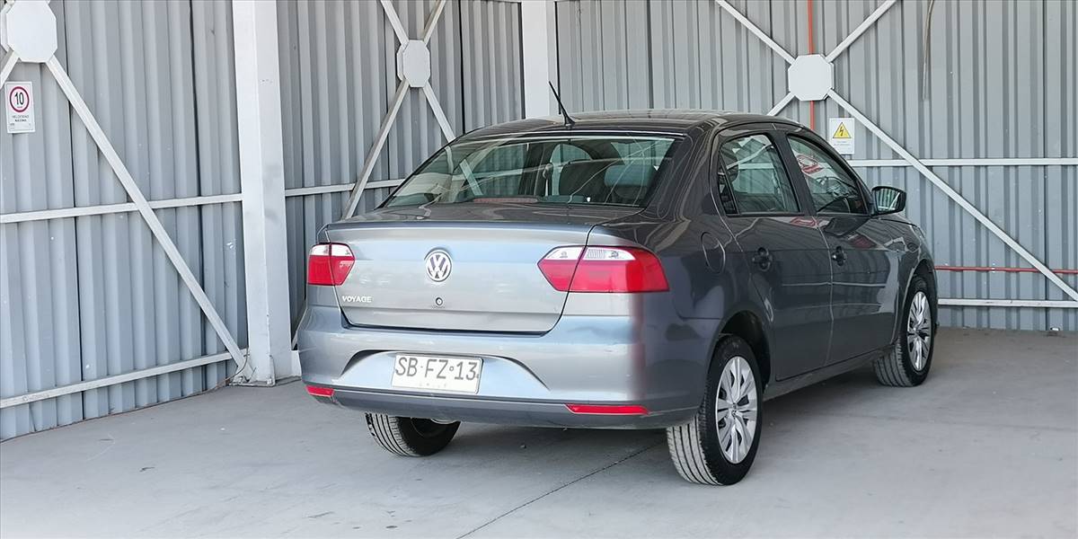 VOLKSWAGEN VOYAGE 1.6 - Imagen 6