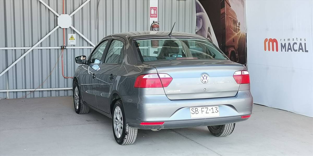 VOLKSWAGEN VOYAGE 1.6 - Imagen 8
