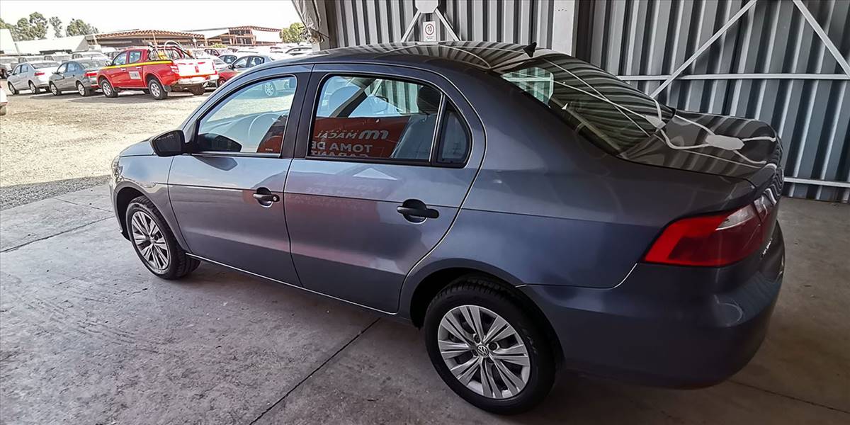 VOLKSWAGEN VOYAGE 1.6 - Imagen 13