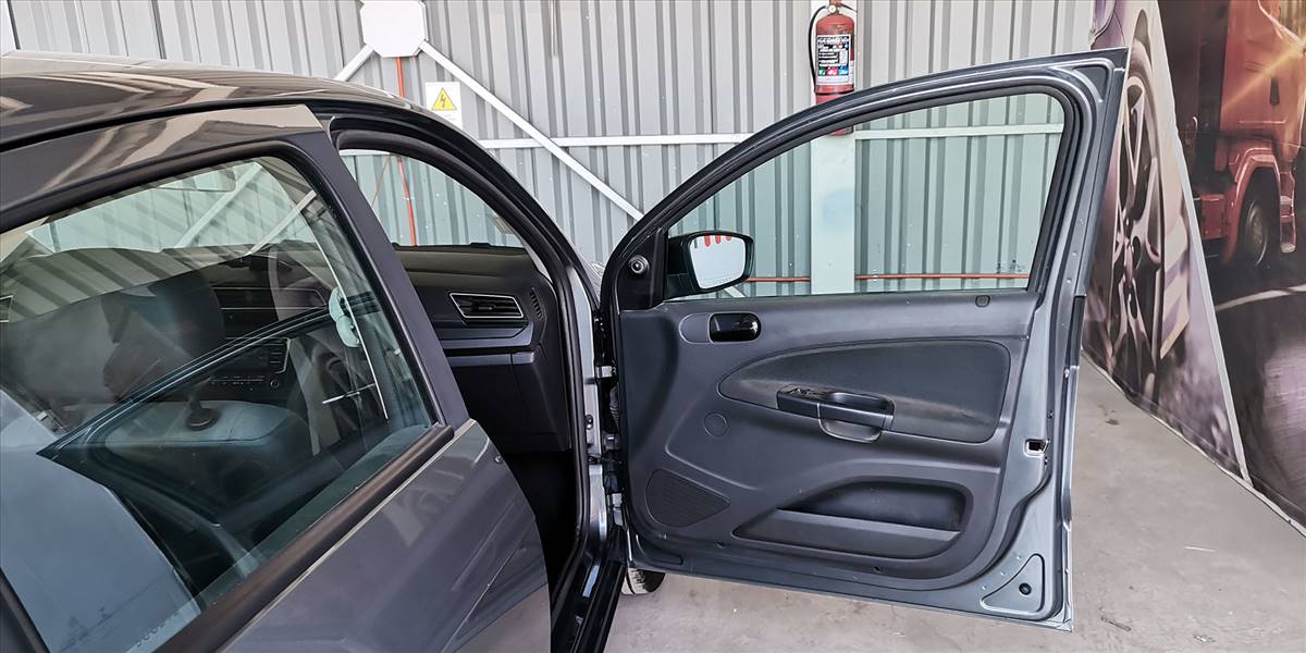 VOLKSWAGEN VOYAGE 1.6 - Imagen 30