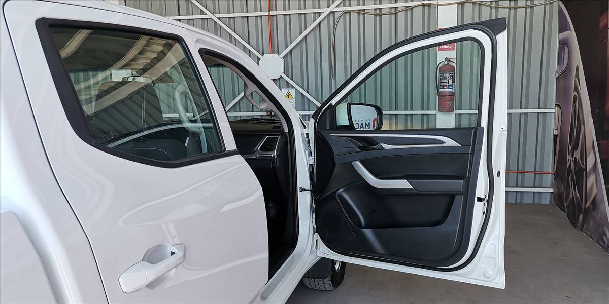 MAXUS T60 DCAB 4X4 2.8 - Imagen 31