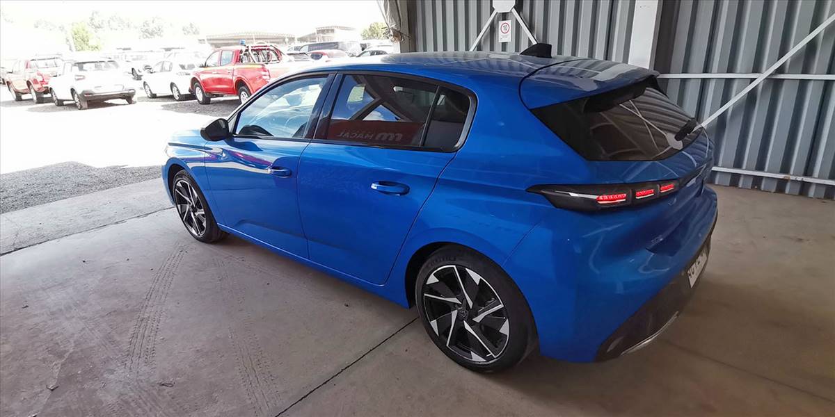 PEUGEOT 308 BLUEHDI 1.5 AUT - Imagen 13