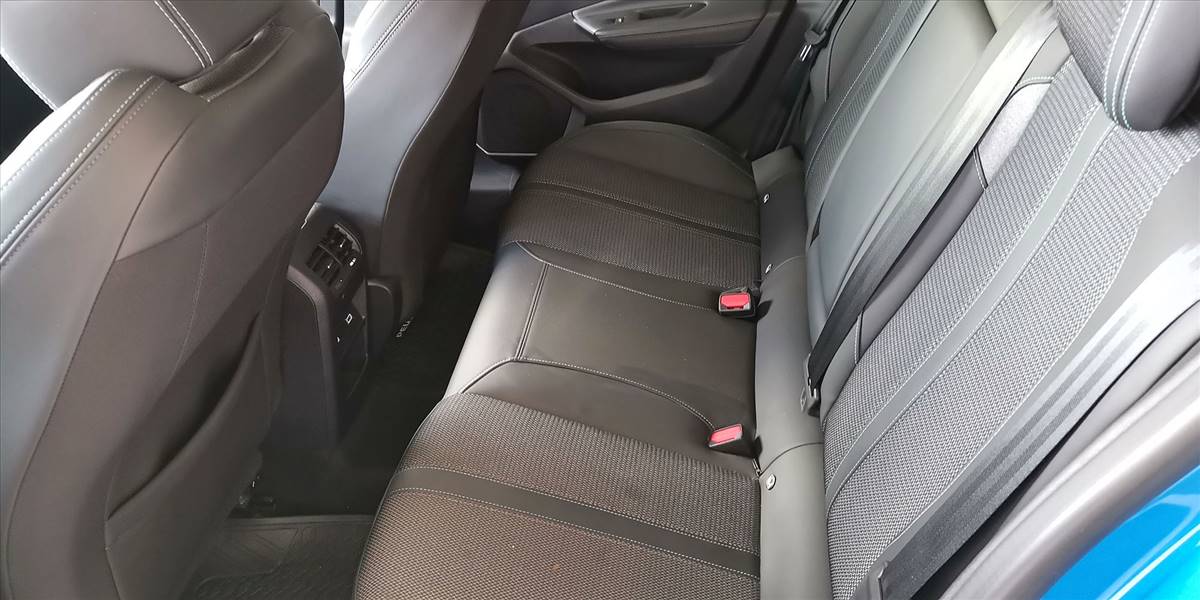 PEUGEOT 308 BLUEHDI 1.5 AUT - Imagen 29