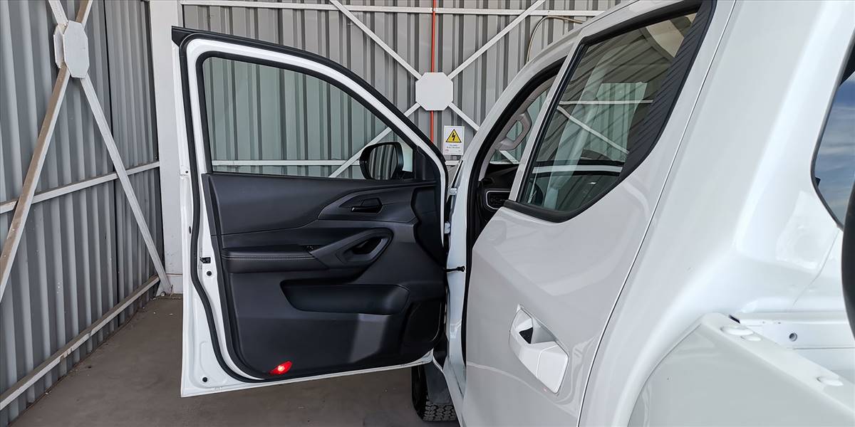 PEUGEOT LANDTREK 1.9 - Imagen 28