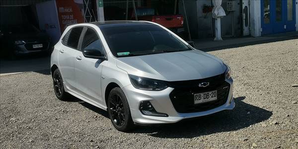 CHEVROLET ONIX HB RS 1.0T - Imagen 9